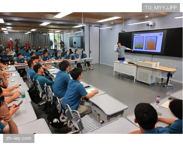 中国足协与教育部联合举办首届校园足球教练员大师班